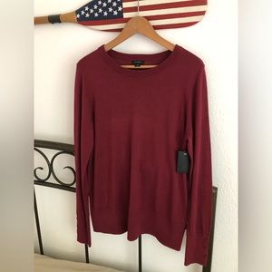 NWT Halogen crewneck sweater